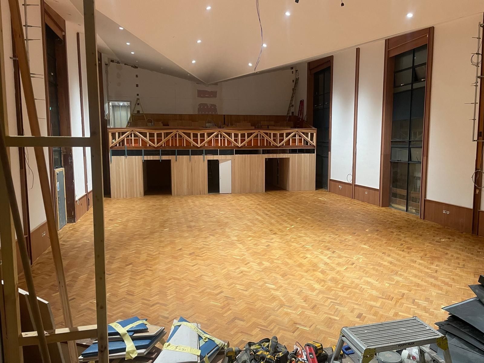Photo of flooring in a hall which has been restored by sanding and oiling, performed by SR Flooring in Edinburgh